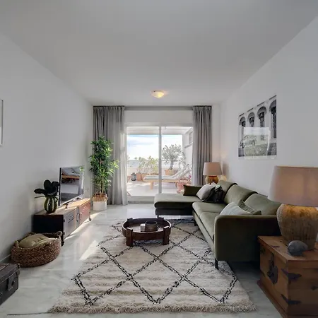 Jacaranda - Big Terrace & Swimming Pool *