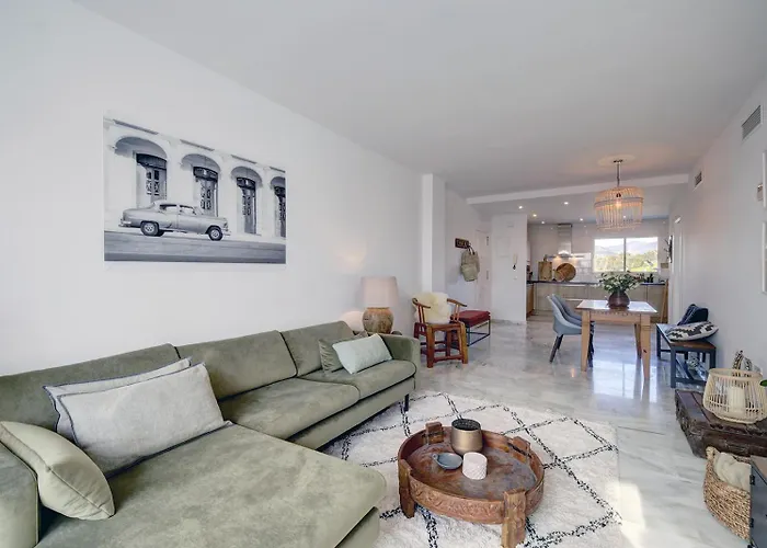 Apartment Jacaranda - Big Terrace & Swimming Pool