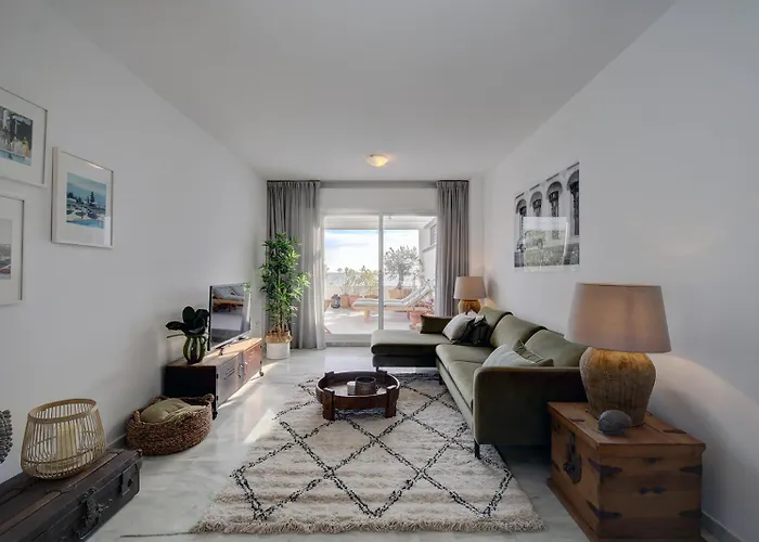 Jacaranda - Big Terrace & Swimming Pool *