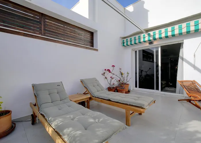 Jacaranda - Big Terrace & Swimming Pool Apartment Estepona