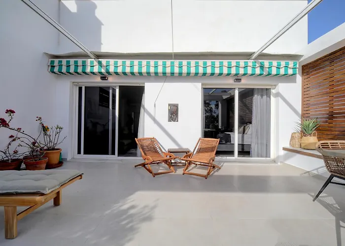 Jacaranda - Big Terrace & Swimming Pool *